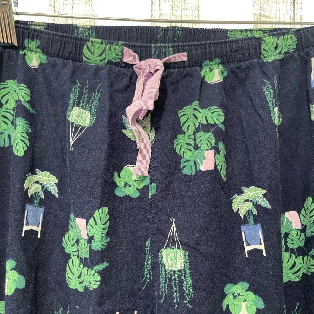 Old Navy Navy Pajama Pants with Green Leaf Design - Picture 2 of 6